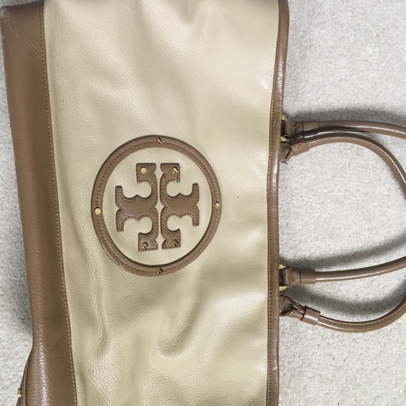 Tory Burch Tote - Picture 1 of 4
